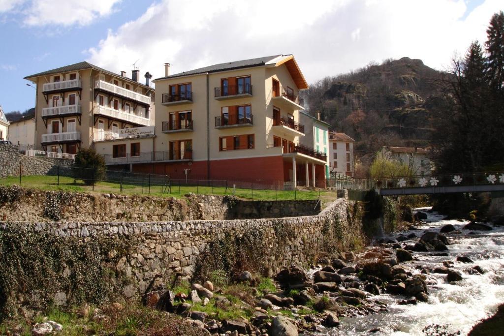 Hotel Le Chalet Акс-ле-Терм Экстерьер фото